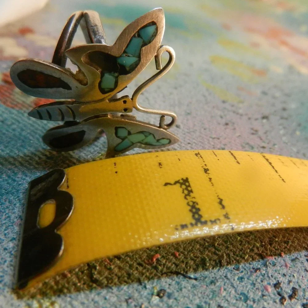 VTG Sterling silver butterfly ring Navajo artisan turquoise garnet nature sz 11